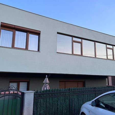 Ross Holiday Home Burgas ภายนอก รูปภาพ