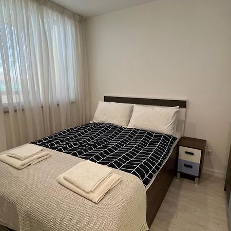 Ross Holiday Home Burgas ภายนอก รูปภาพ